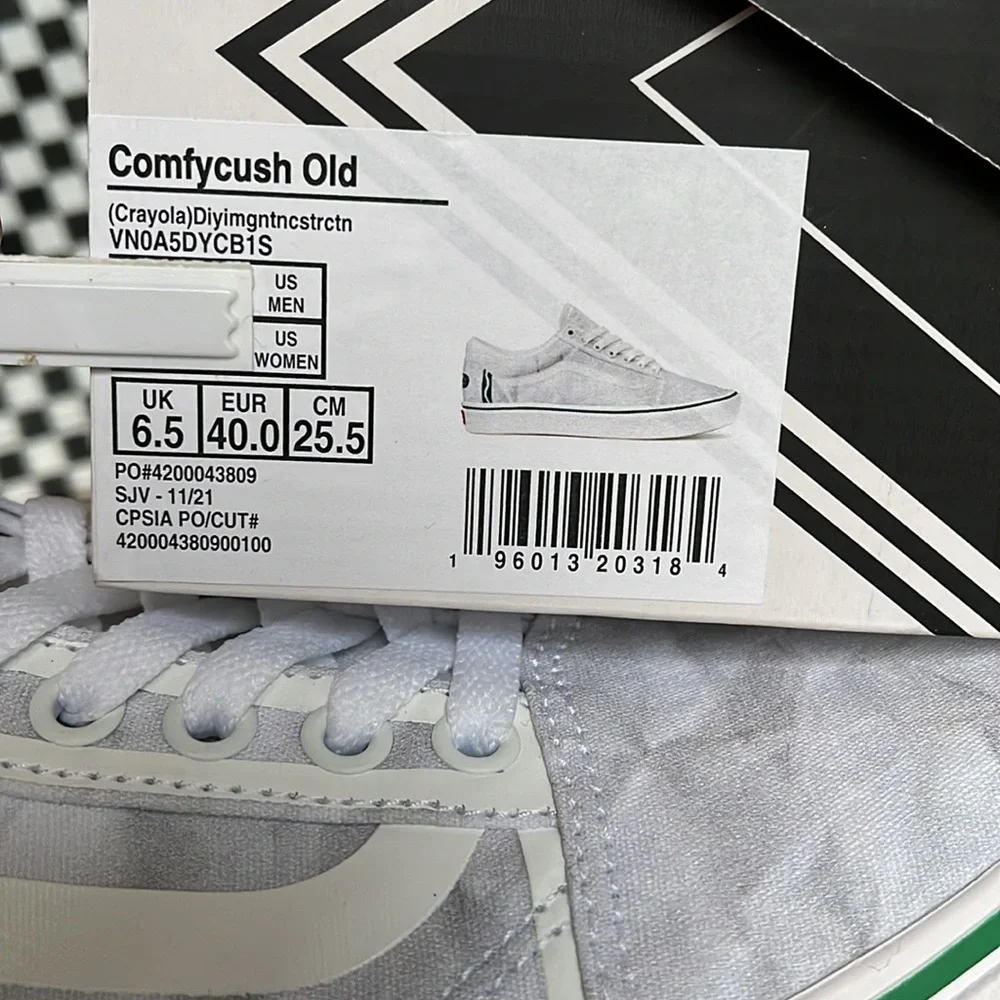 Vans Comfycush Old Skool Crayola Dlylmgntncstrctn WMNS sneakers - Picture 16 of 16